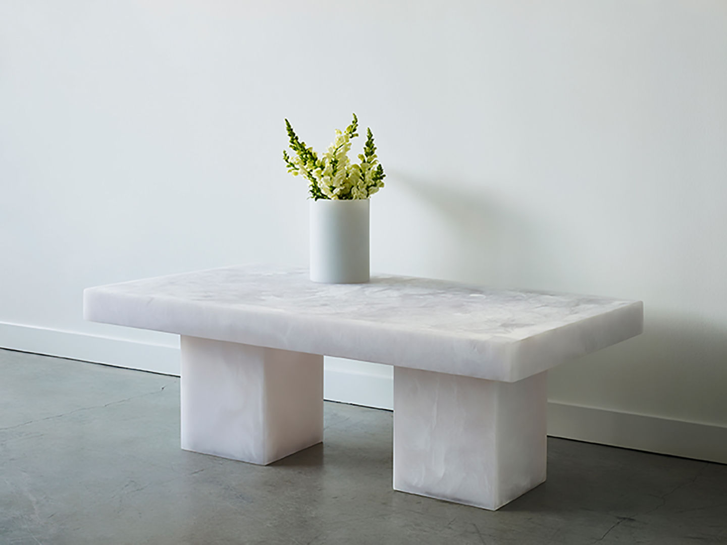 Studio Sturdy Furniture Lions Coffee table white marble